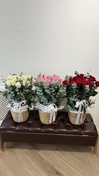 Розы в корзине 19900 тг