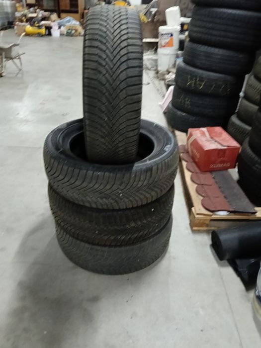 235/60 R18 107H  - Iarna - Bridgestone Blizzak LM005