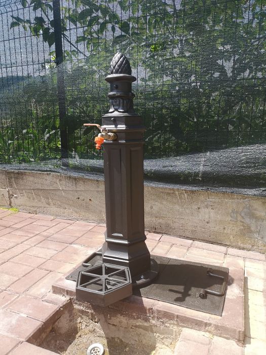 Cișmea / fantana de gradina