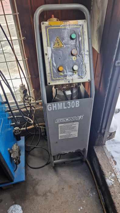 Elevator 3 tone vulcanizare