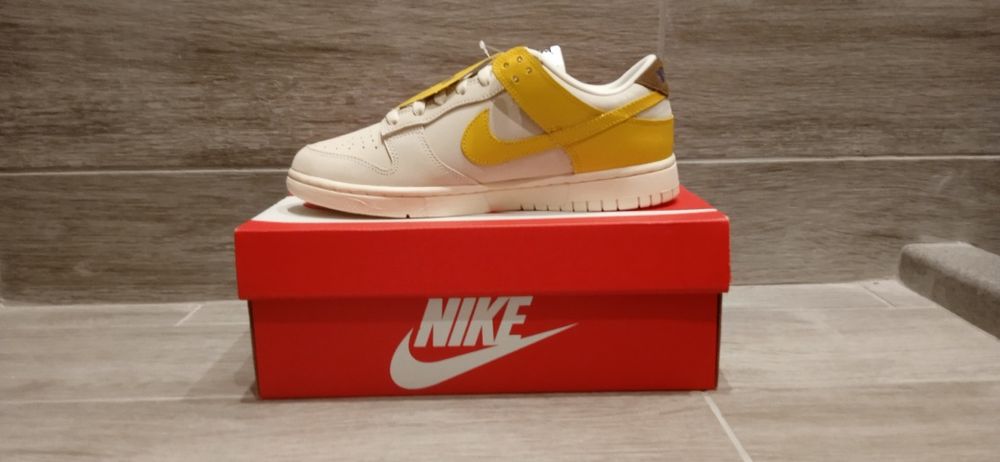 Nike dunk low "Banana"