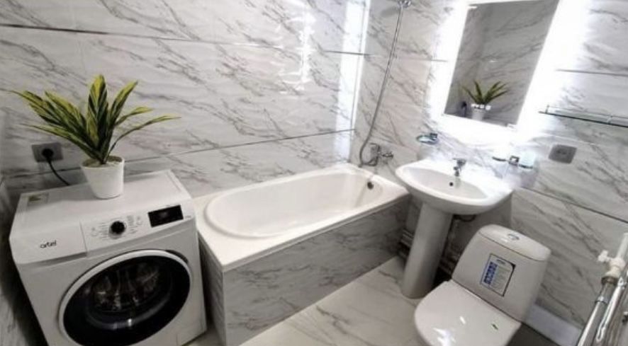 Сдаю на Яккасарайском 1/2 х ком кв на долгосрочно