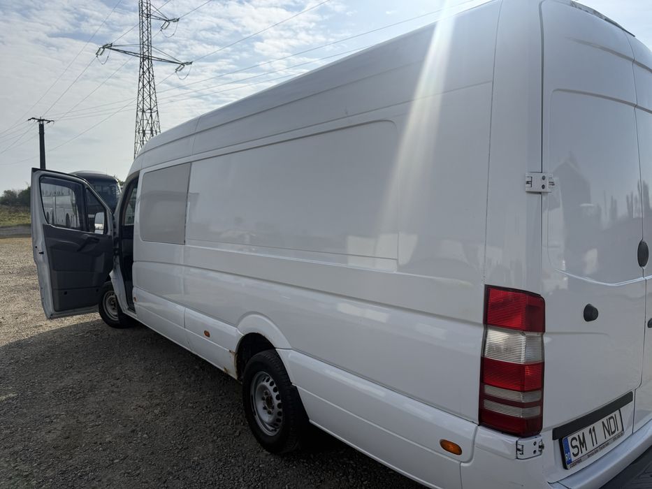 Mercedes Sprinter 319 8+1