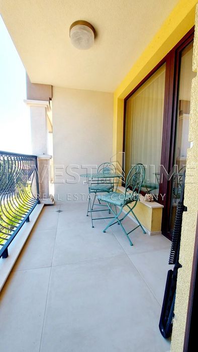 Дава се под наем Двустаен апартамент в к.к. Св.Св. Константин и Елена - 65 кв.м за 510 € - Снимка #9