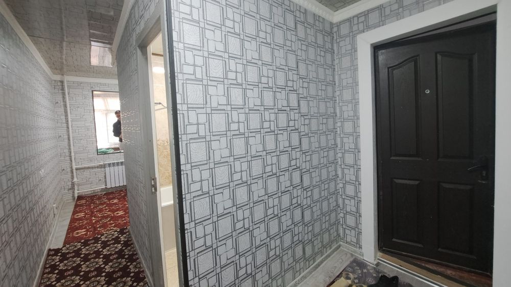 Чирчик шахар
3-микрораён метан запрапкани ёнида 
#2-хона 1-етаж 
Кв