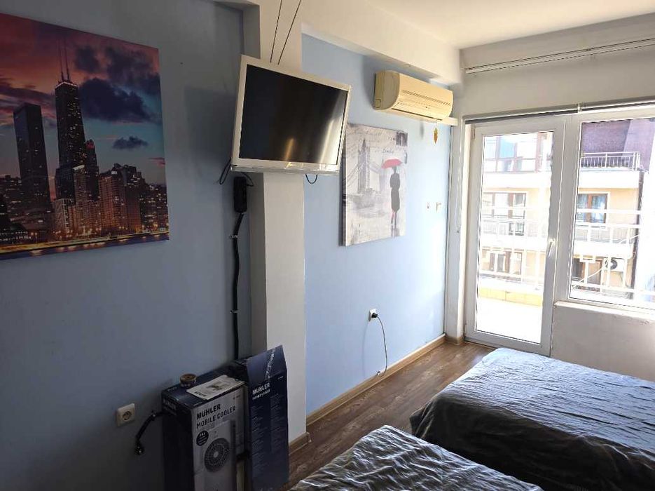 Дава се под наем Четиристаен апартамент в Варна, Център - 150 кв.м за 1200 € - Снимка #7