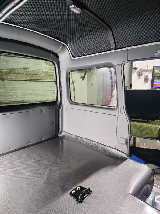 Перетяжка салона Damas