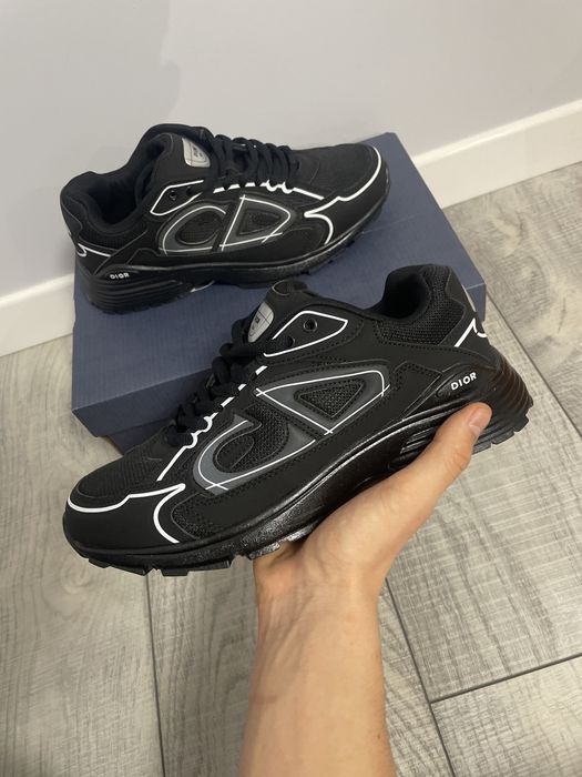 Dior B30.