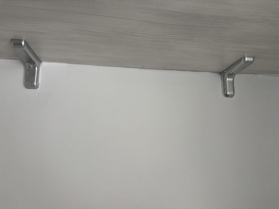 Продам навесные полки