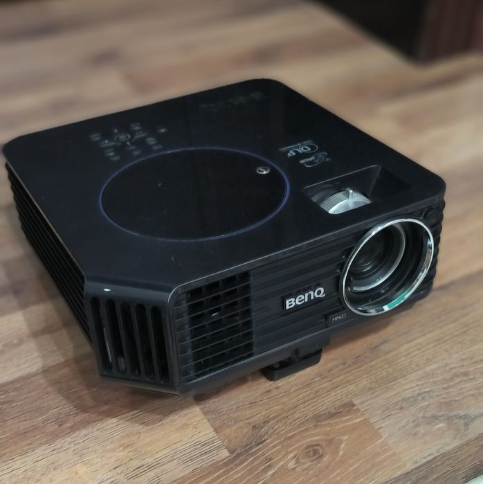 Проекторы в ассортименте