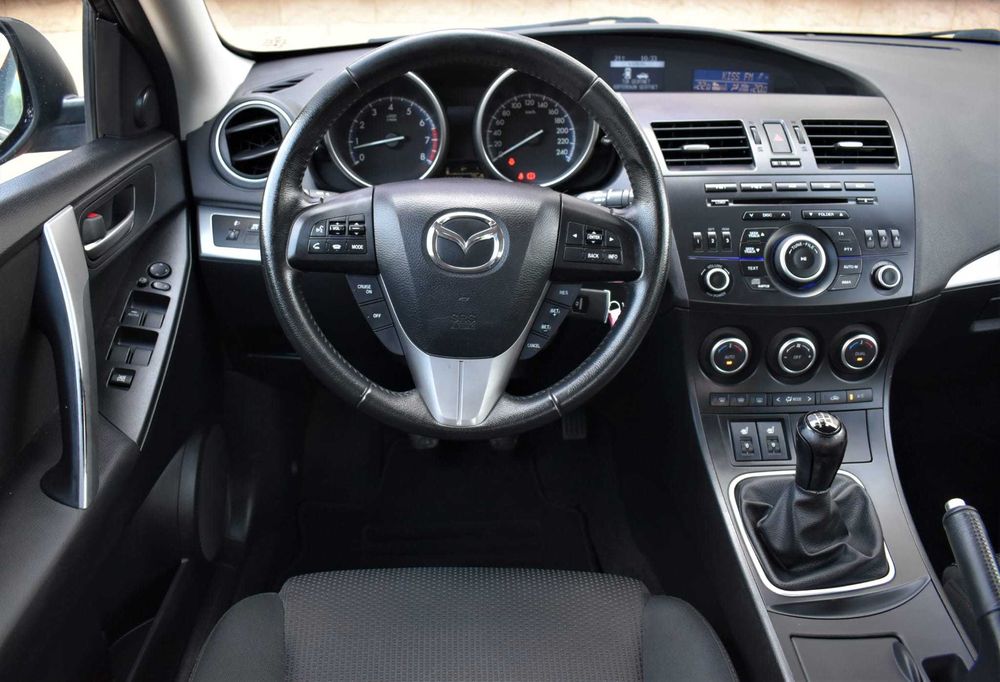 Mazda 3 Facelift motor clasic 1.6 benzina