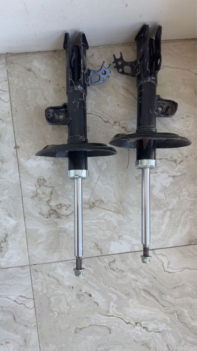 Амортизатор camry,lexus