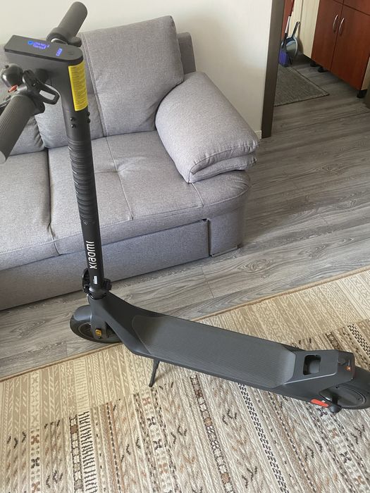 Trotineta electrica  Xiaomi 4 Lite folosit max 5 km