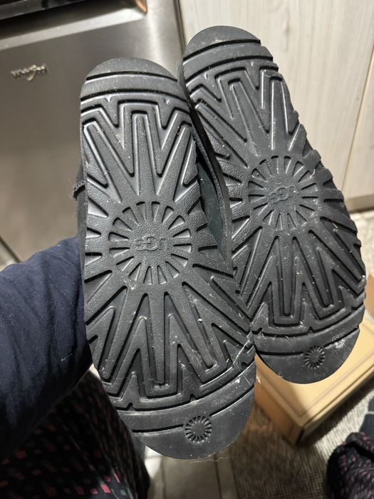 Cizme ultra mini Ugg de zapada