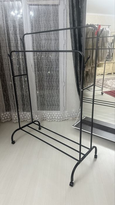 Вешалка для одежды