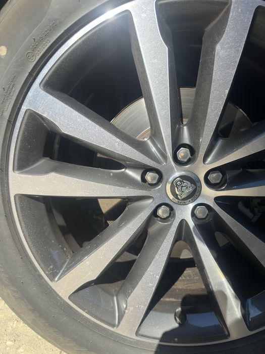 Rotii / Jaguar E-pace noi,mai Am si rotii noi jaguar f pace  noi