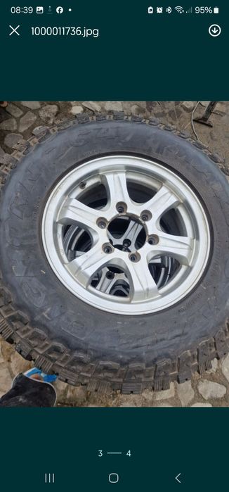 Roti teren Toyota hilux