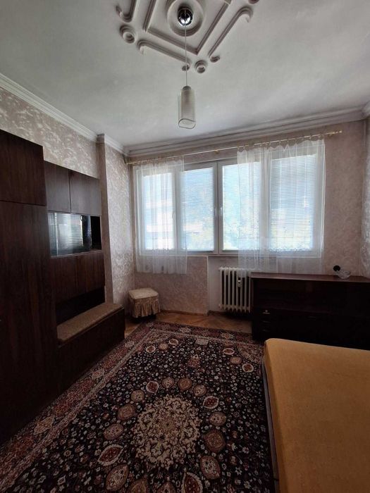 Дава се под наем Тристаен апартамент в София, Център - 75 кв.м за 550 € - Снимка #3