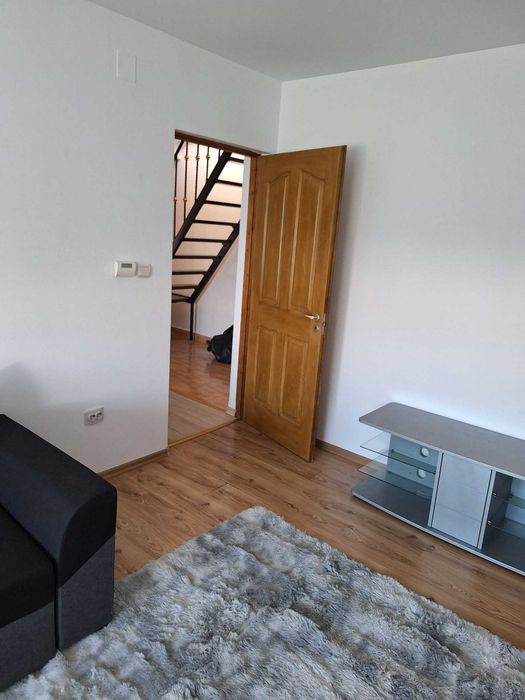 Chirie apartament 3 camere, 80 mp