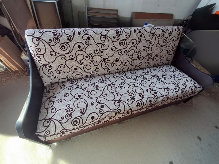 Canapea extensibila nouă