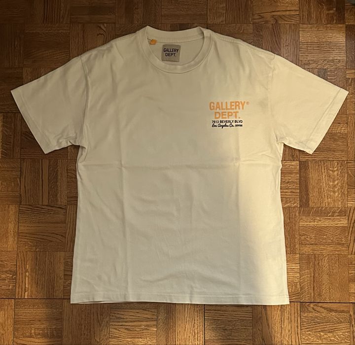 Tricou gallery dept