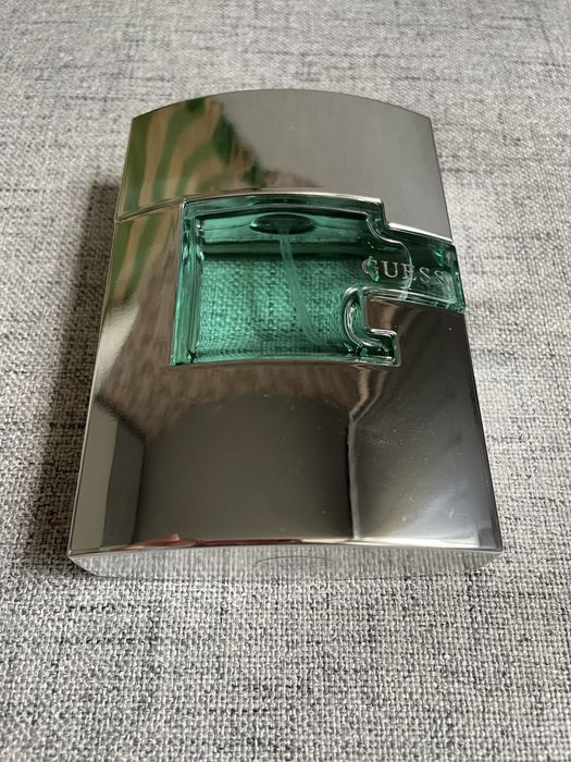 Parfurmuri diverse (cititi in descriere)