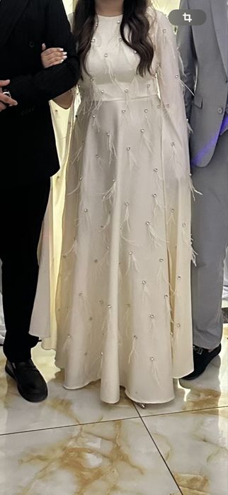 Шикарное Вечернее платье