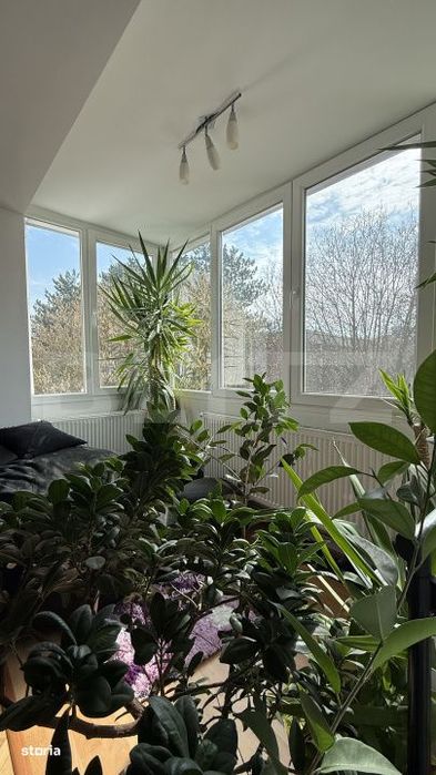 Apartament 3 camere – 65 mp – balcon inchis – zona excelenta!