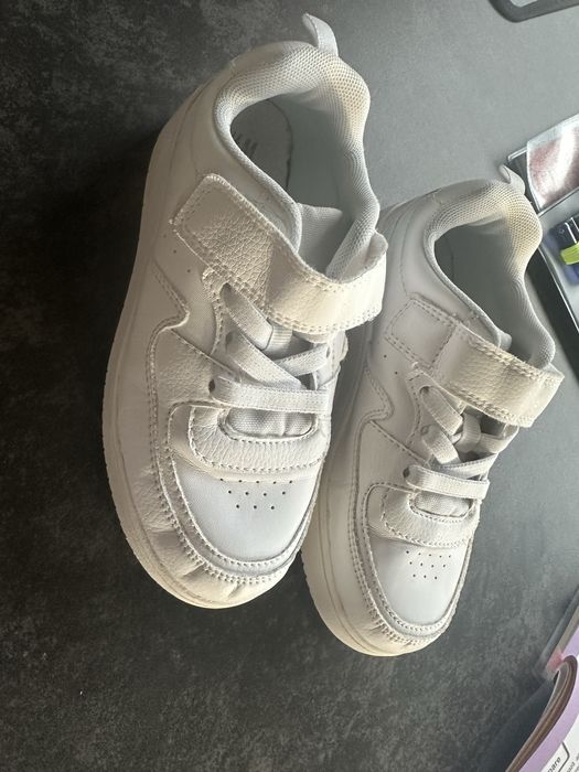 Adidasi fetita | Albi | marimea 32 | H&M | stare f buna