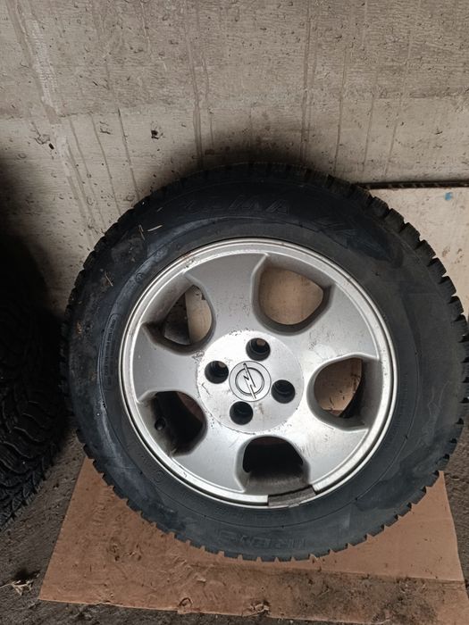 Vand set roti (cauciucuri de iarna) OPEL