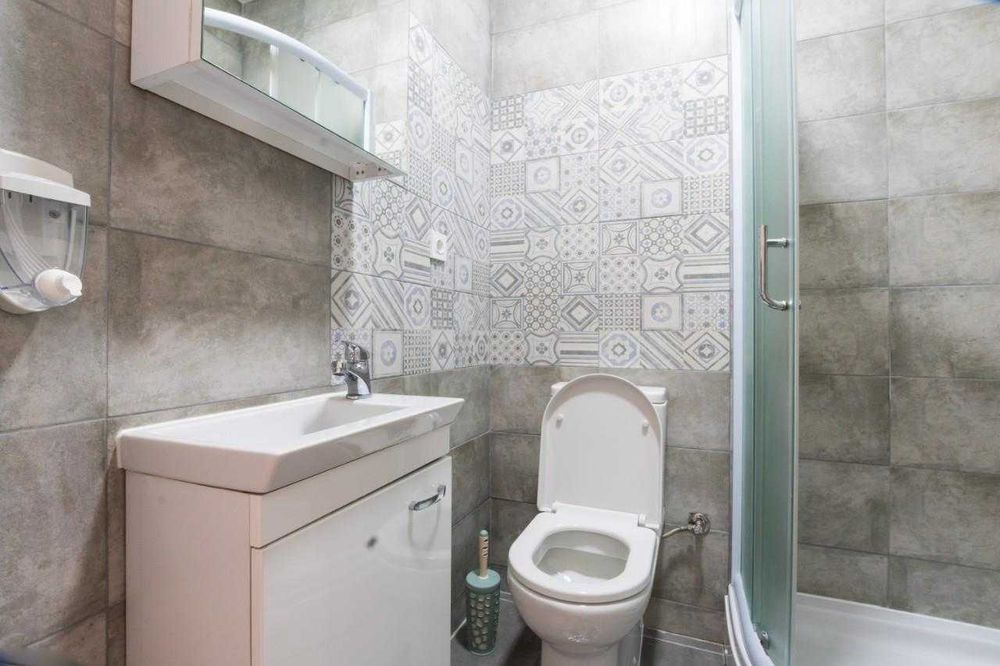 Дава се под наем Двустаен апартамент в Бургас, Зорница - 55 кв.м за 204 € - Снимка #2