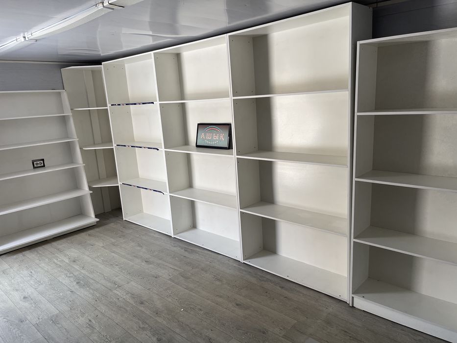 Продам стилажи полки 8 метров