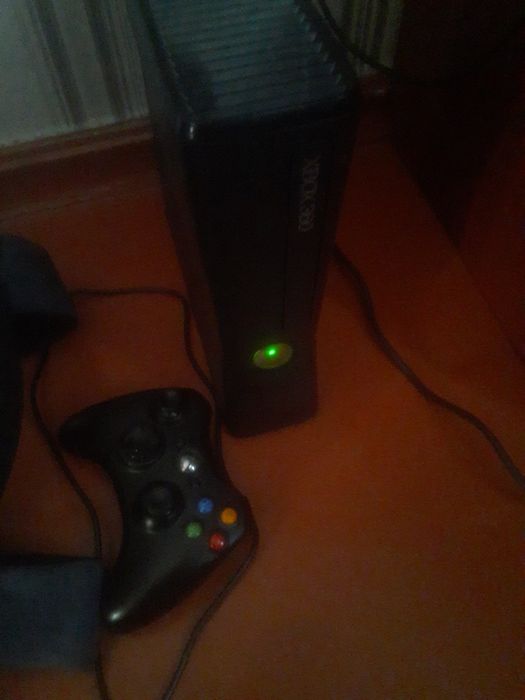 Xbpx 360 slim 200+ gb