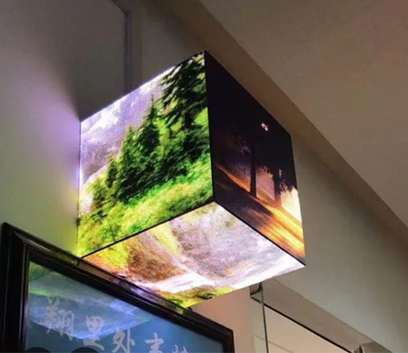 KUB SHAKLIDAGI LED MONITOR  Faqatgina bir dona qilib beramiz.