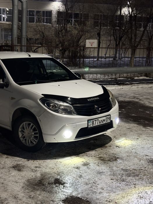 Renault  Sandero
