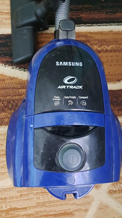 Пылесос самсунг.
