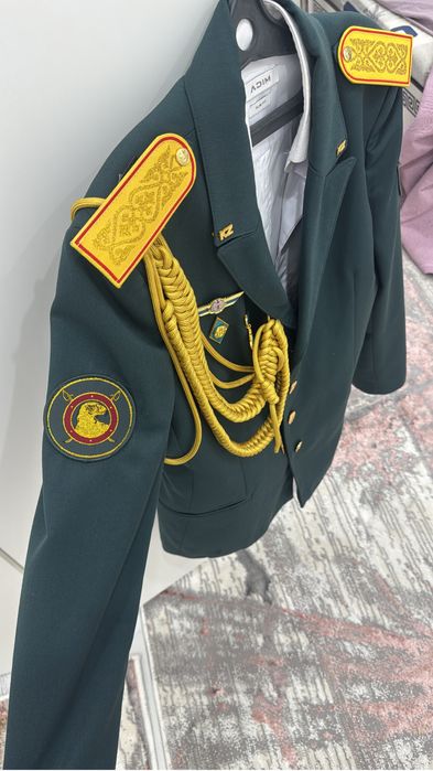 Паратка военый форма