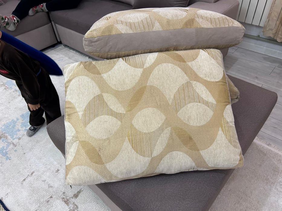 Продам подушки в хорошем качестве