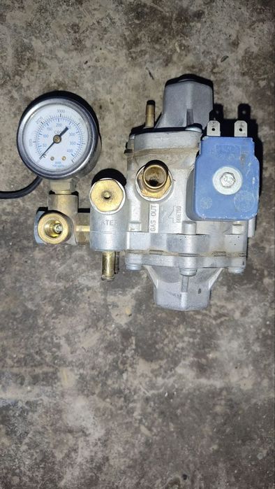 Metan gaz reduktor 4-pokoleniya kam ishlagan. Sparkdan yechilgan