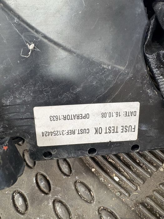 Volvo v50 2.0hdi 136кс Бушонно Табло