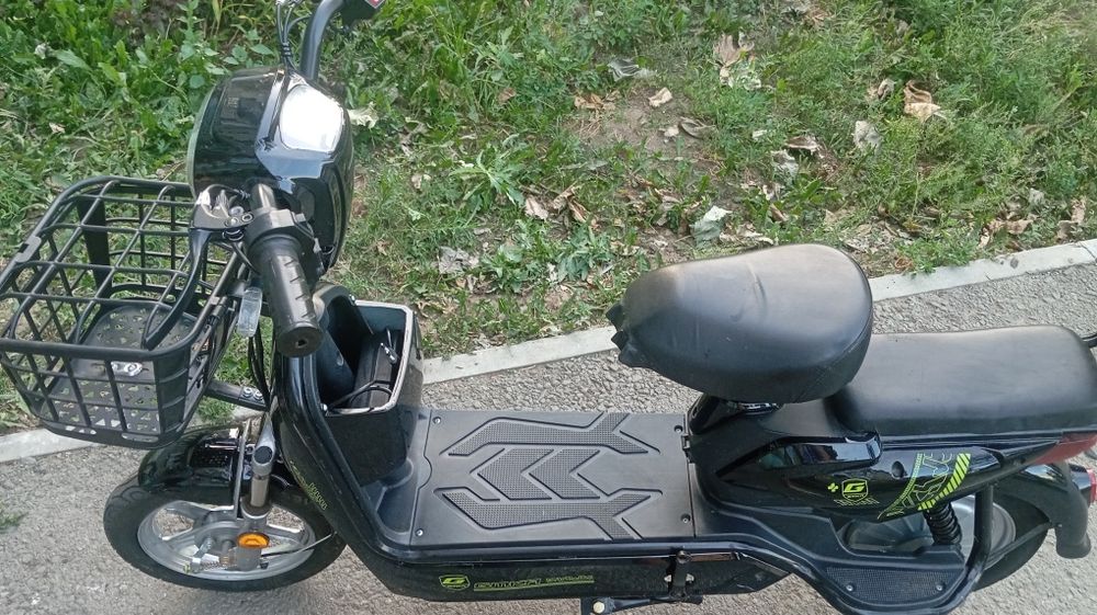 Продам электро скутер