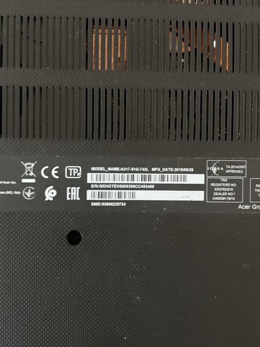 Acer 17,3 Full HD• i7-8565U• 20Gb ram• Nvidia MX250• SSD 256gb
