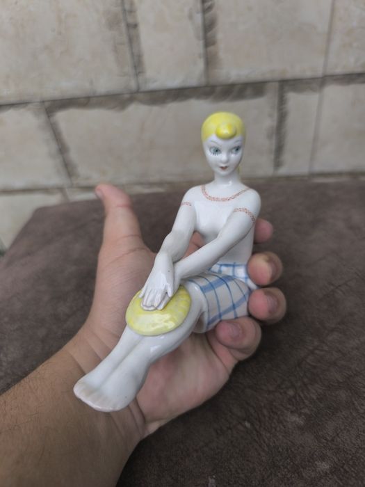 Продаю статуэтку СССР