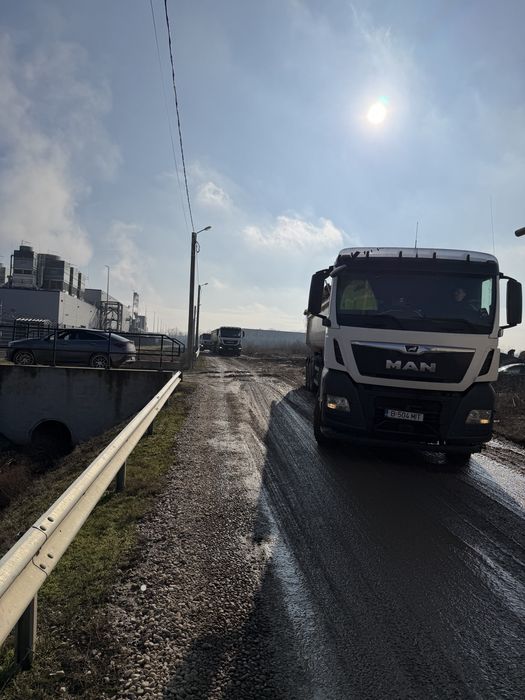 Inchiriere buldozere / excavatoare / buldo excavatoare / camioane