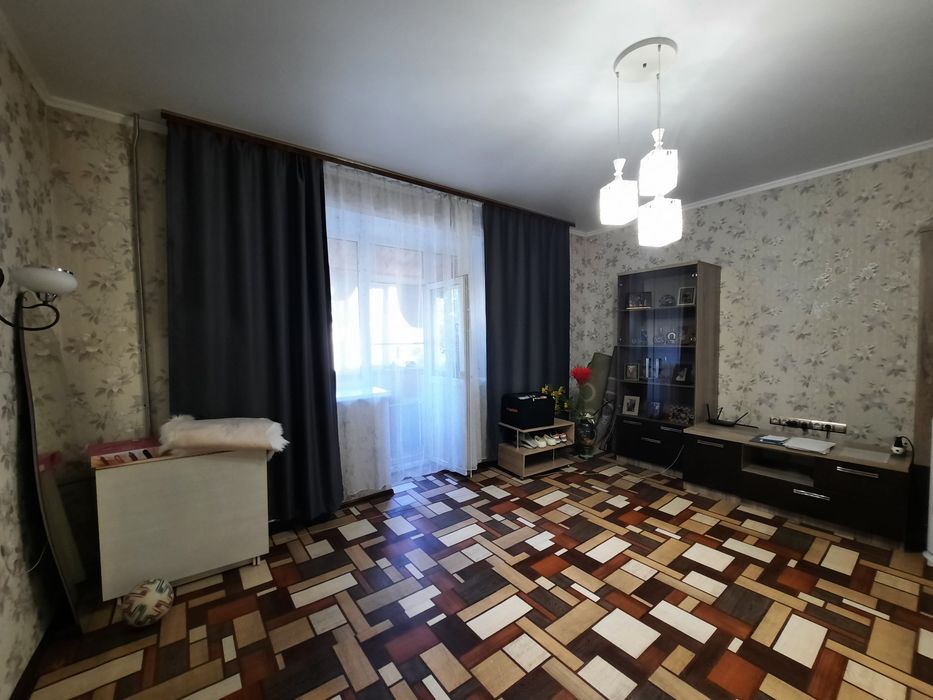 3к квартира, Бажова 57