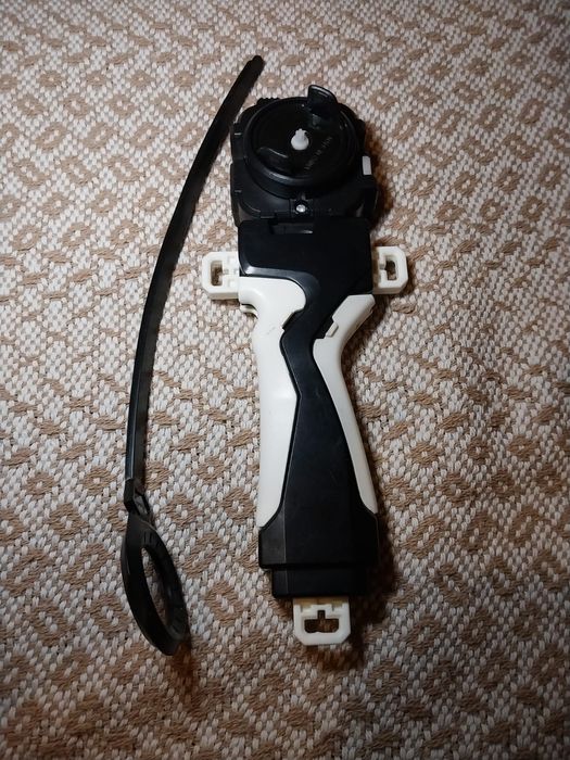 Волчок Бейблэйд Берст Kaiser Kerbeus B-37 Кейзер Кербеус)