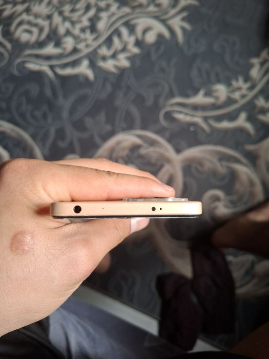 Xiaomi Redmi Note 12