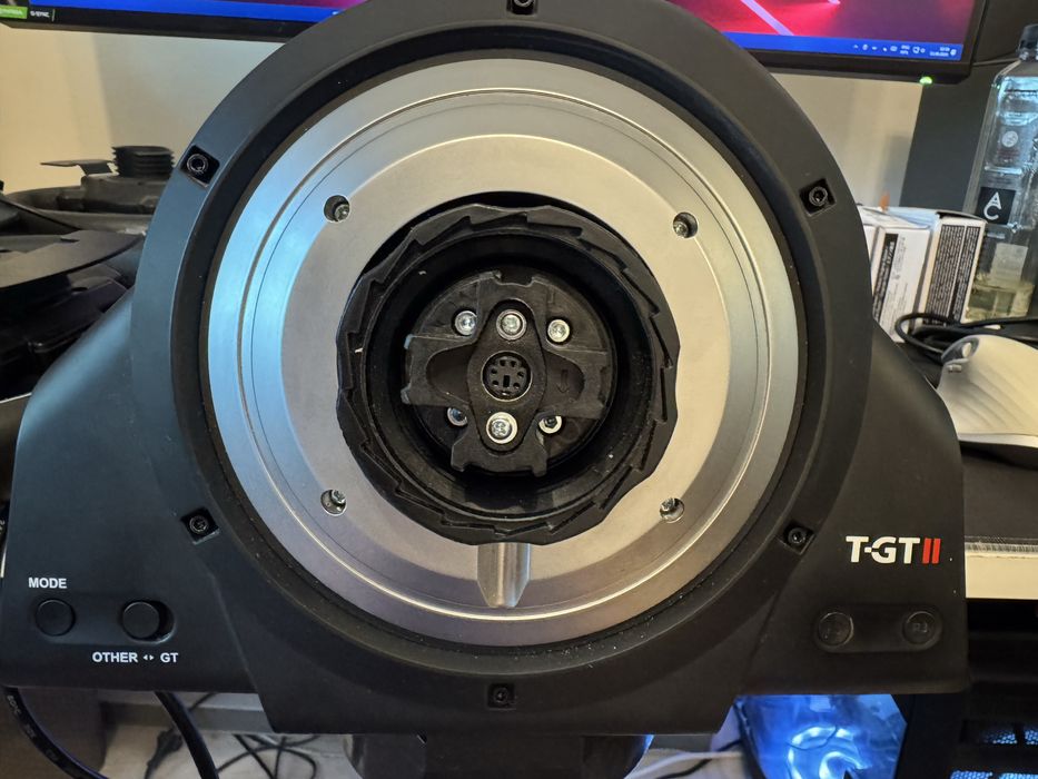 Volan thrustmaster tgt II