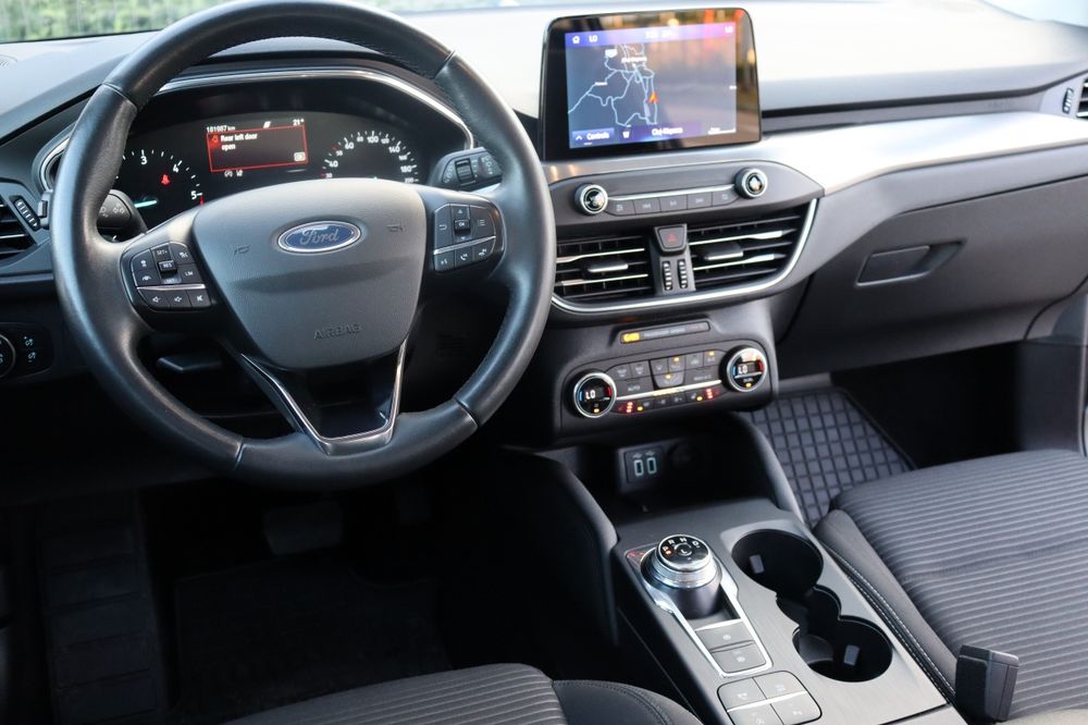 Ford Focus Titanium!Full led!