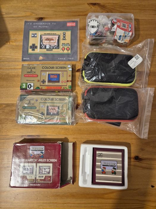Vând console nintendo game watch